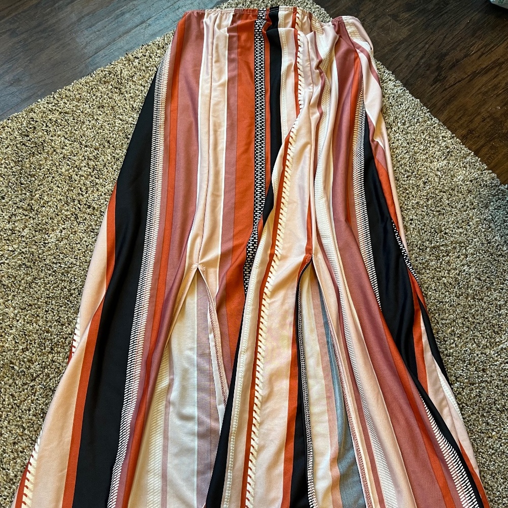 Double split skirt